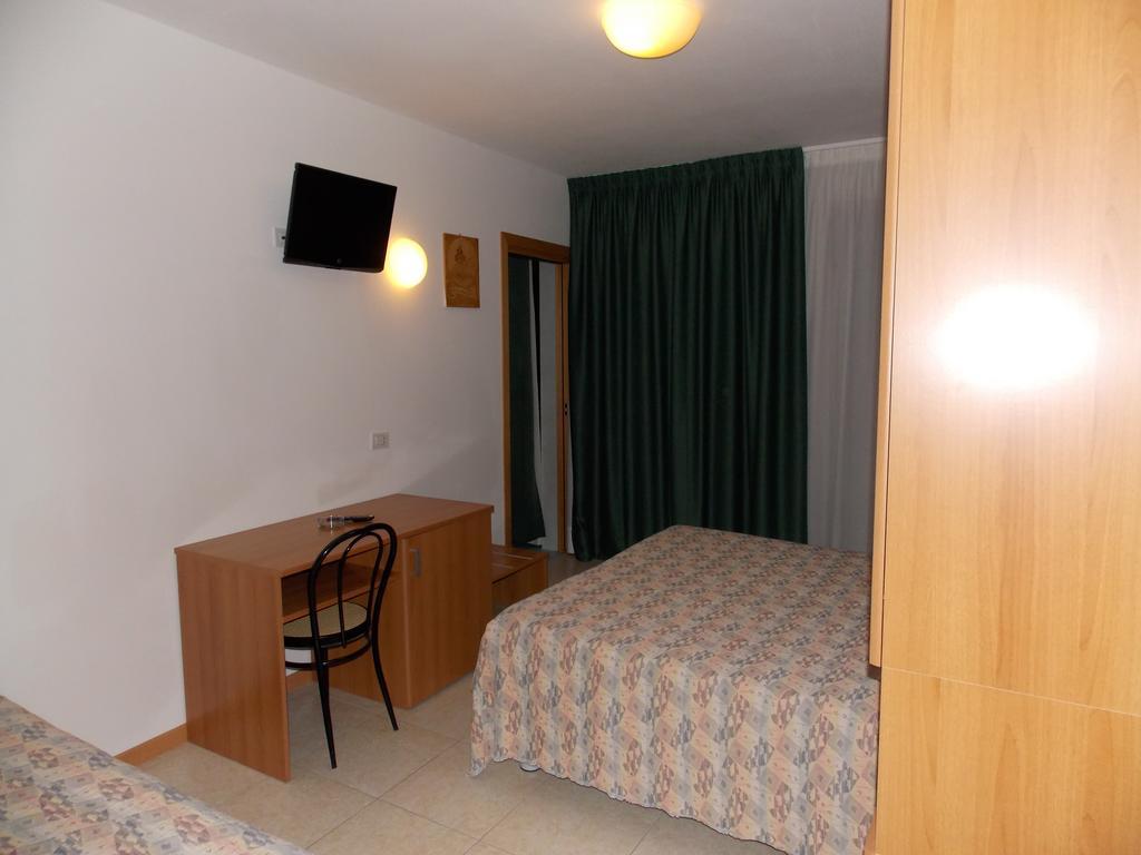Hotel Colorado Lido di Jesolo Zewnętrze zdjęcie